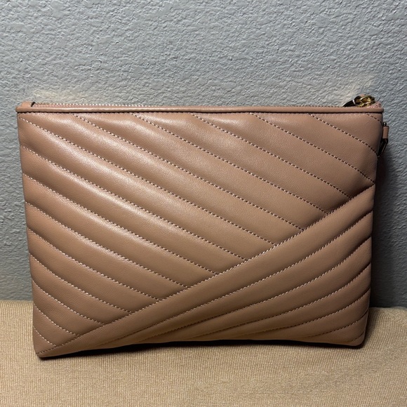 Tory Burch Kira Chevron Quilted Wristlet Clutch - Picture 3 of 7